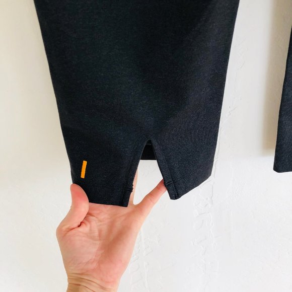 Lucy Black 3/4 Lotus Collection Pants - Picture 5 of 8